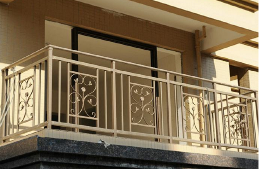 鋅鋼陽臺護欄圖片