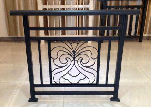 陽臺護欄樣式圖