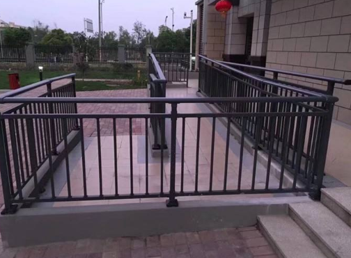 鋅鋼護欄產(chǎn)品圖片